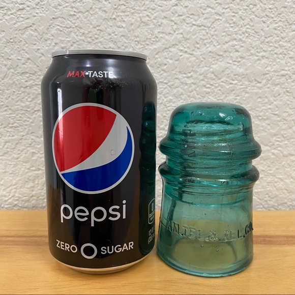 Vintage AM Tel & Tel Co Aqua Green Glass Insulator - Picture 3 of 12